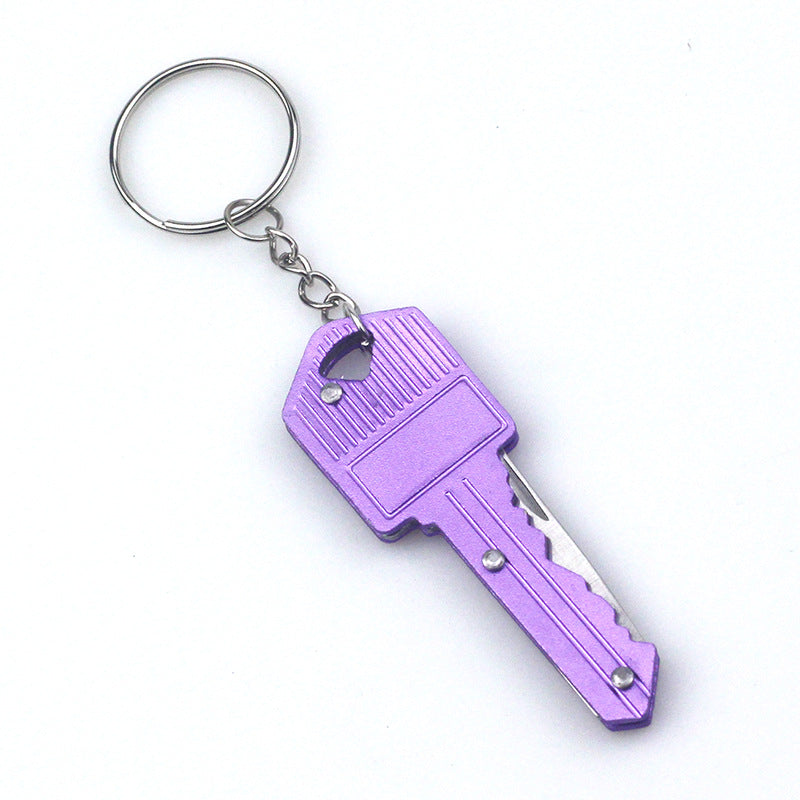 Mini utility knife keychain for opening packages and cutting cords